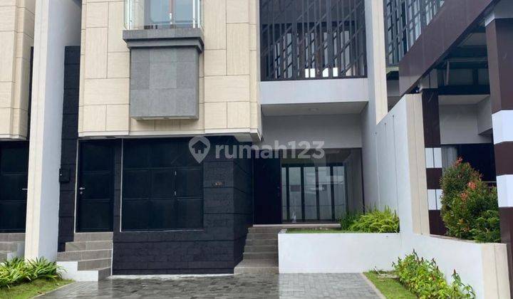 Rumah Cantik di dalam Town House di Maguwoharjo Jogjakarta 1