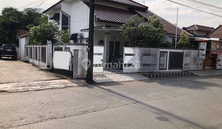 Rumah Hook mewah Siap Huni Di Jatibening 1