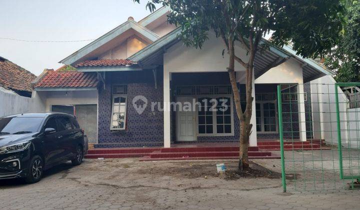 Rumah + Gudang di Celancang kab Cirebon 1