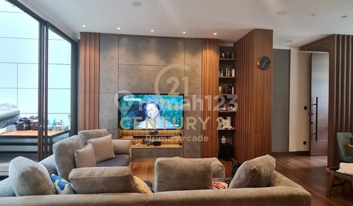 Rumah Lokasi Strategis Cluster Discovery Sektor 9 Bintaro