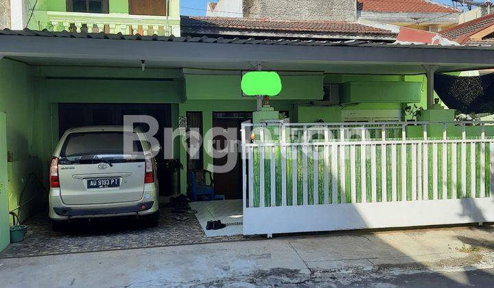 RUMAH SOLO BARU (BELAKANG HONDA). SIAP HUNI. BEBAS BANJIR 1