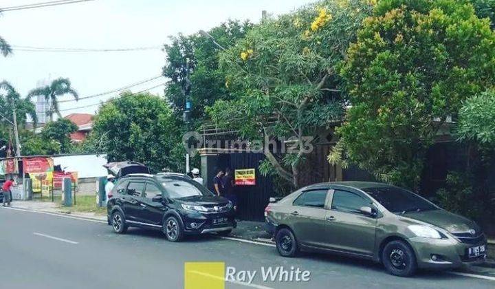 Rumah mewah dua lantai di Enggal Tanjung Karang Pusat 2