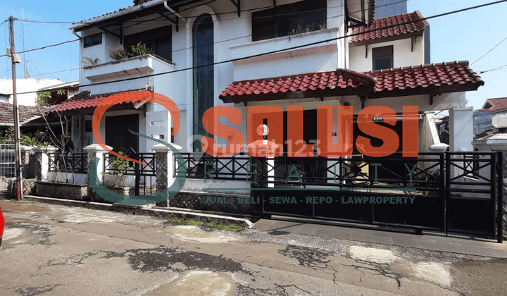 Rumah Hook Bebas Banjir di Jatibening 1