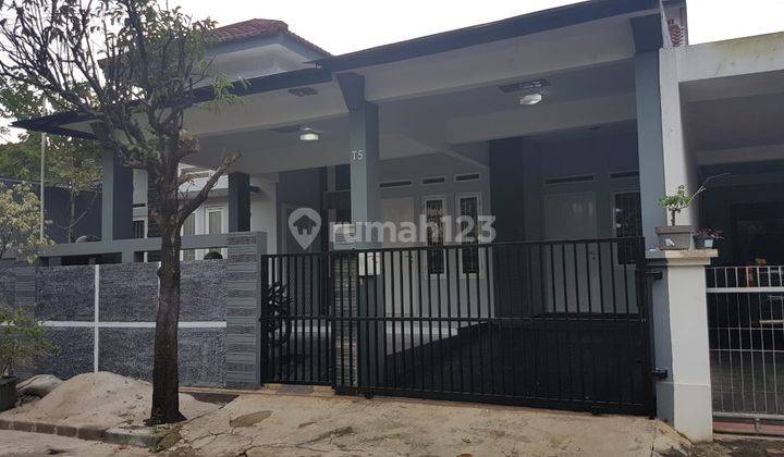 Rumah Siap Huni di Kemang Pratama  (IP) 2