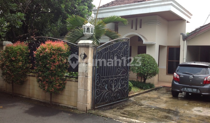 Rumah/ktr luas dan kokoh