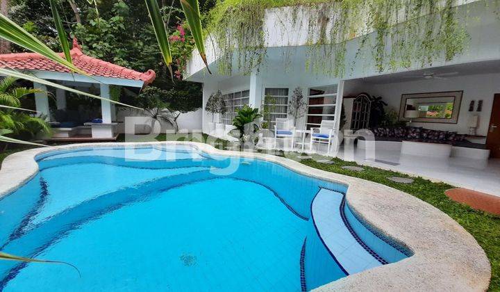 PRIVATE VILLA MEWAH NAN ASRI KASONGAN BANGUNJIWO DAERAH ISTIMEWA YOGYAKARTA 1