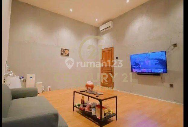 Rumah Eks Studio Smart Office Di Petukangan Jaksel 2