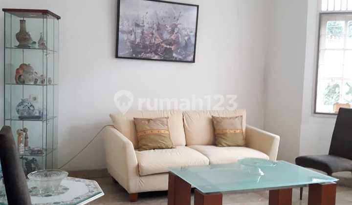 Nice House Strategic Location in Bintaro Sector 1 South Jakarta