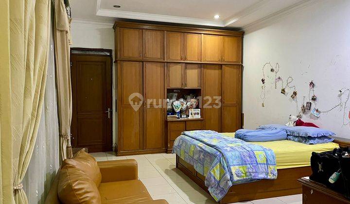 Rumah Mewah di komplek elite Batununggal Bandung Kota