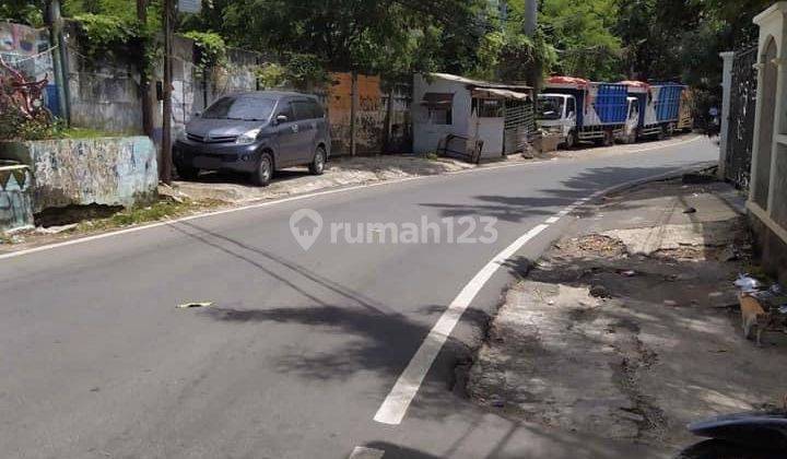 Rumah 2 Lantai Di Kebon Kacang, Jakarta Pusat 2