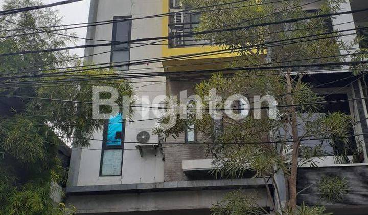 Dijual Rumah 5,5 lantai di Gajahmada Jakarta Pusat 1