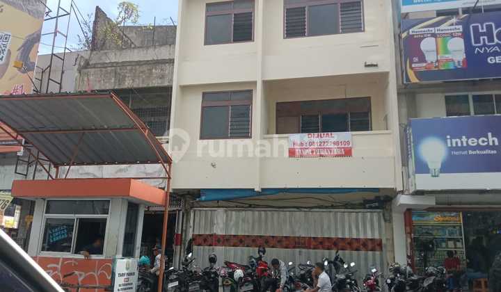 Ruko  Siap Usaha Di Pusat Bisnis 2