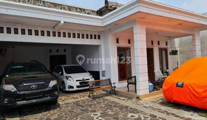 Rumah Bagus Siap Huni Di Utan Kayu, Jakarta Timur 1