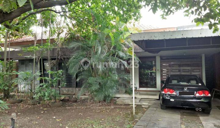 Rumah Dengan Lokasi Premium Di Menteng, Jakarta Pusat 2