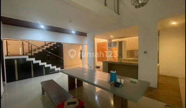 Rumah 2,5 Lantai Di Rawamangun, Jakarta Timur 1