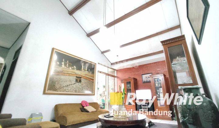 Rumah Nyaman Strategis di Jl Mars , Sayap Soekarno Hatta 1