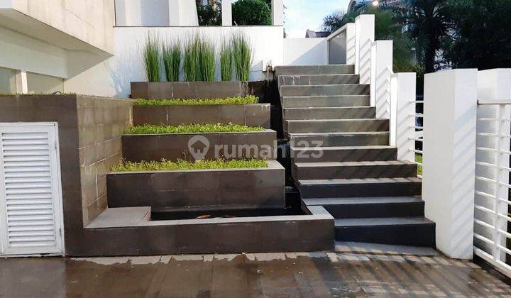 Rumah Bukit Gading Mediterania, Kelapa Gading Luas 12x25m2 2