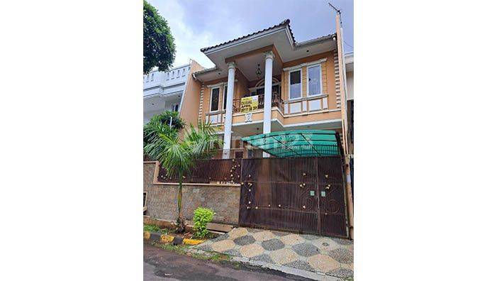 Rumah Mitra Gading Villa, Kelapa Gading Luas 9x18m2 1