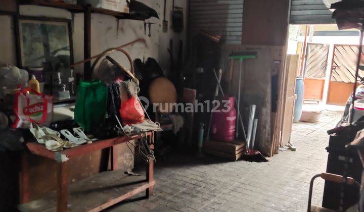 Rumah Tua Dlm Komplek Di Daerah Duren Sawit, Jakarta Timur 2