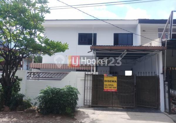 RUMAH COCOK UNTUK USAHA LOKASI DI KELAPA GADING PERMAI 1