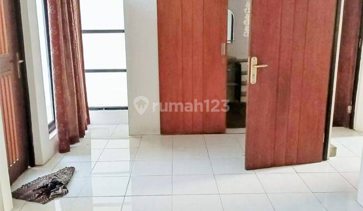 Rumah 2 Lantai Siap Huni Di Ciputat 2