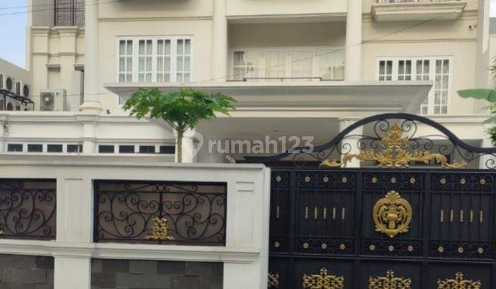 Turun Harga!!  Rumah Bagus Siap Huni Di Pegangsaan, Menteng 1