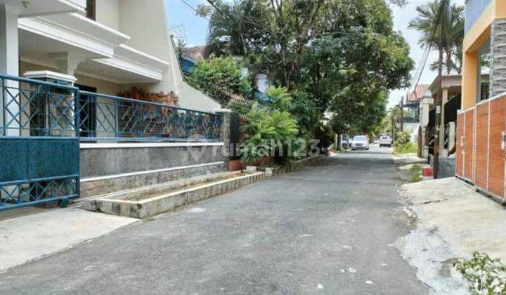 Rumah bagus besar 2 lantai di jalan bunga-bunga Soehat 2