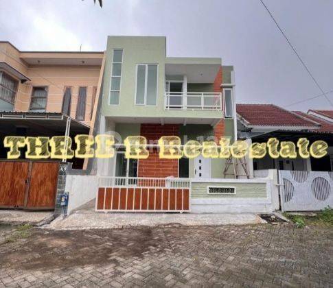 Rumah kost baru 2 lantai ekslusif dekat taman Merjosari  1