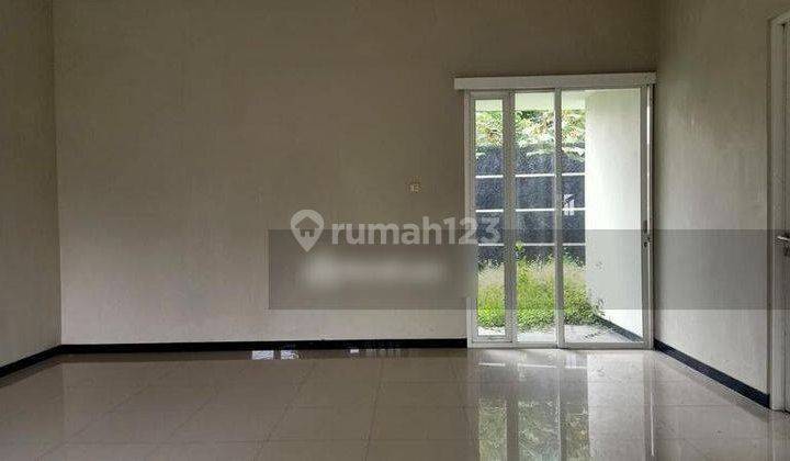 Rumah Exclusive 2 Lantai Ready Stock Jl Akordion Malang 2