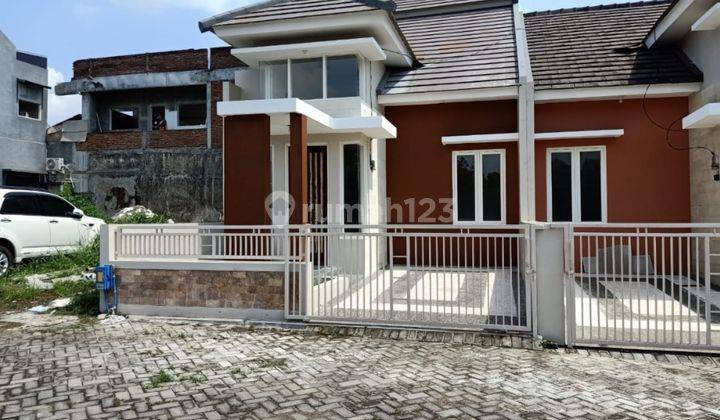 Rumah murah kondisi baru ready stock dekat kawasan kampus UB, Polinema , Asia, Widyagama 2