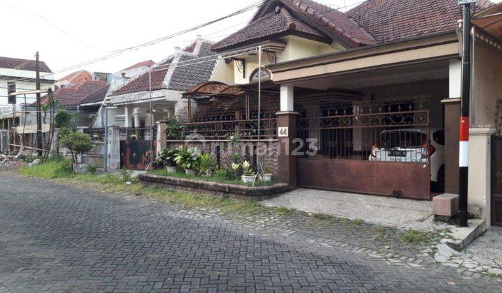 Turun harga rumah lokasi strategis dekat kampus UB  1