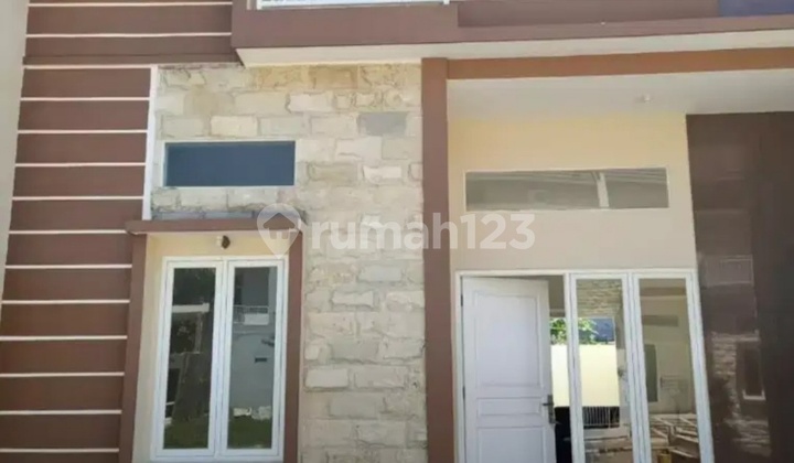 Rumah baru di cluster one gate ready stock akses jalan dalam cluster lebar , unit terbatas 2