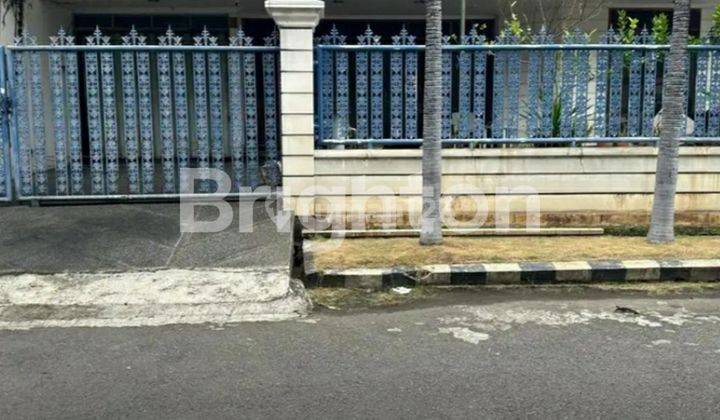 RUMAH SIAP HUNI MARGOREJO JEMURSARI PRAPEN ROW 3 MOBIL 1