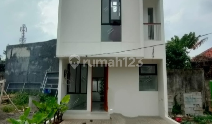 Rumah brand new siap huni di Cipete jakarta