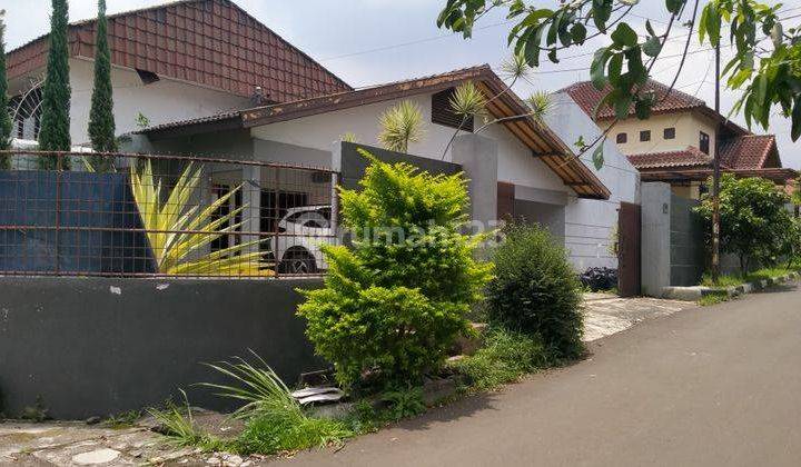 Rumah Asri Bikin Hati Jadi Hepi di Area Sarijadi Ga Jauh Dari Setiabudi Bandung Utara  1