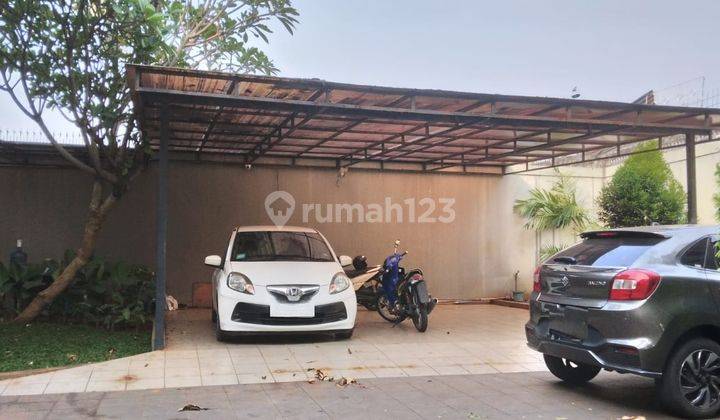 Turun harga Rumah dengan Halaman Luas, Bisa untuk Usaha di Bintaro Sektor 2. 2