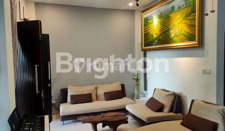 RUMAH MODERN 2 LANTAI SIAP HUNI DI TAMAN GRIYA JIMBARAN