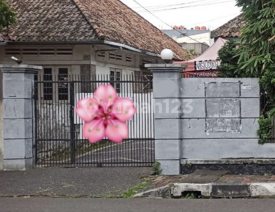 Turun Harga!! Rumah Lama di Daerah Guntur, Setiabudi. Turun Harga!! Rumah Lama di Daerah Guntur, Setiabudi.
