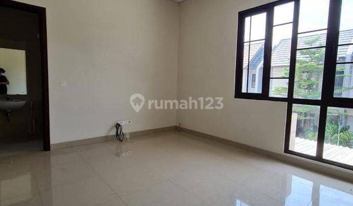 Rumah 2 Lantai Uk 7x10 di BSD , Cluster Mozia Amarine Unfurnished 2