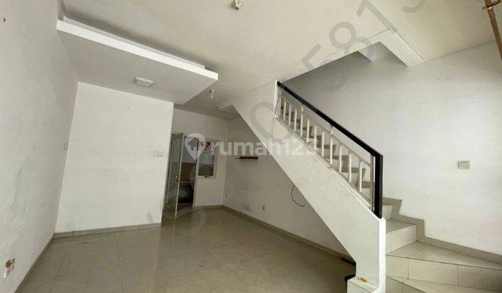 RUMAH BARU UNFURNISHED 2 LANTAI DI LAYAR PERMAI PIK 1