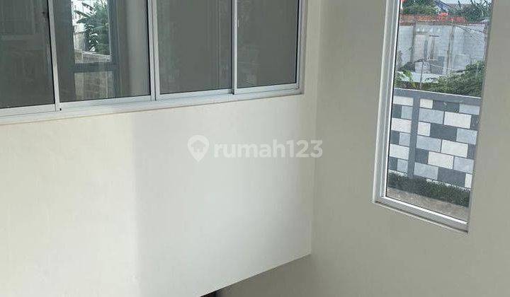 Dijual  di Riviera di metland Rumah 2 Lantai 2