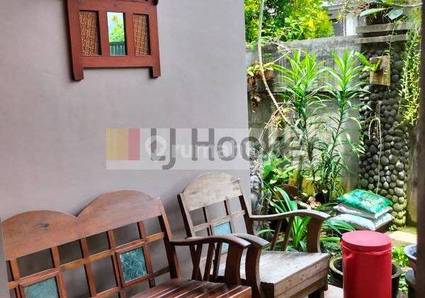 Rumah Hooked Minimalis Modern di Sumengko Gresik 2