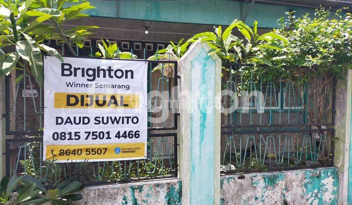 RUMAH LOKASI STRATEGIS DEKAT KAMPUS DI SEMARANG BARAT 1