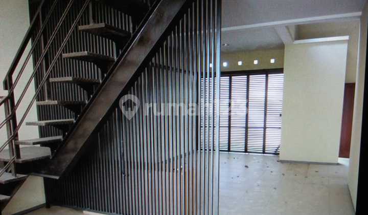 For rent: Burangrang wing house. 2