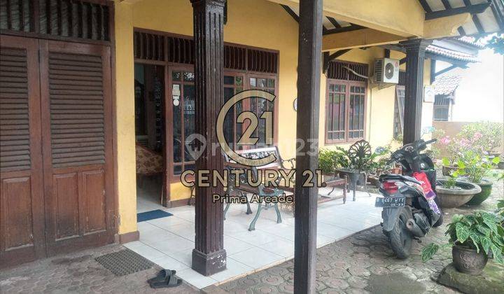 Di  Rumah Daerah Pondok Aren Tangsel  Jurangmangu Timur 2