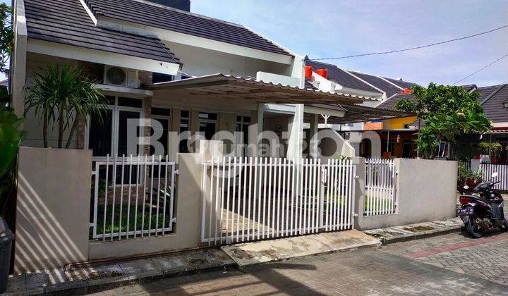 RUMAH HOOK CANTIK TERAWAT SIAP HUNI DI VILA BOGOR INDAH 6 1