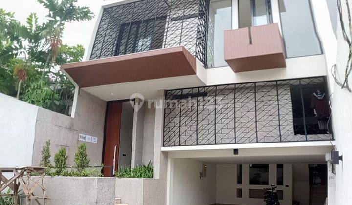 Rumah Brandnew American style di Kemang barat, Jakarta Selatan 1