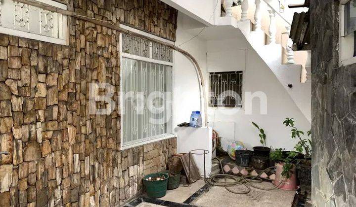 RUMAH TANJUNG DUREN SELATAN, SEMI FURNISHED, SUDAH DIRENOVASI 1