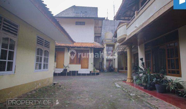 Rumah kost di Cikutra 2 Lantai Semi Furnished SHM 1