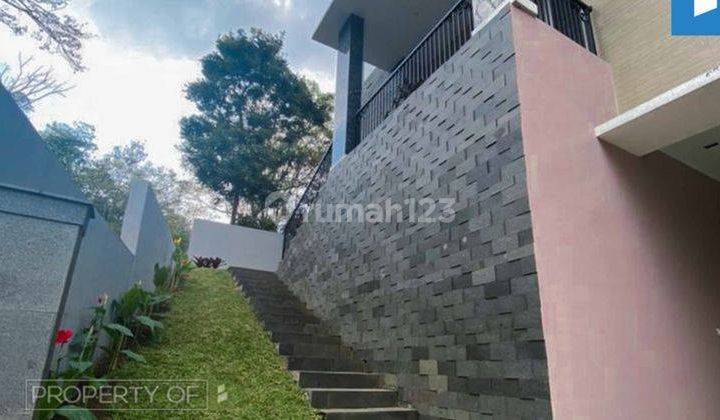 Rumah di Dago atas 2 Lantai SHM Bagus Sekali 1